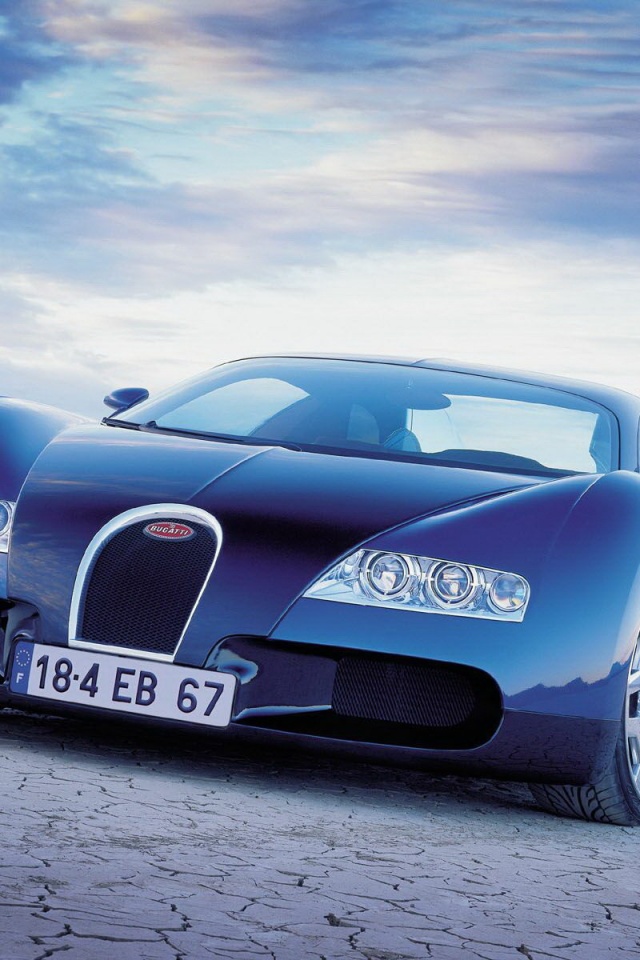 Бугатти в пустыне обои