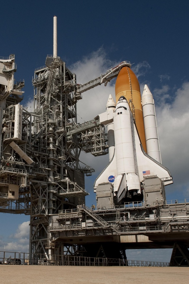 Шаттл на старте обои