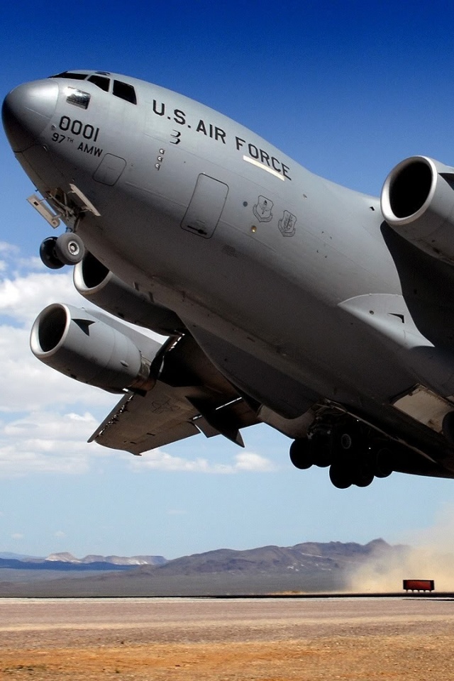 Транспортный самолет воздушных сил США обои