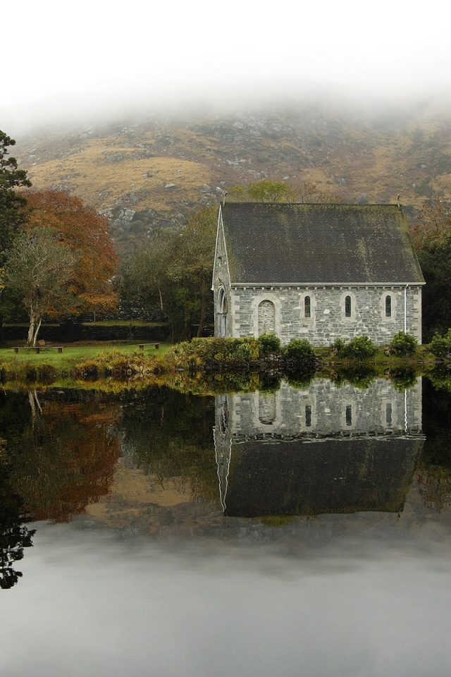 Живописный дом обои