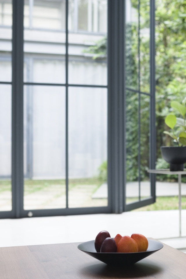 Фрукты в тарелке обои