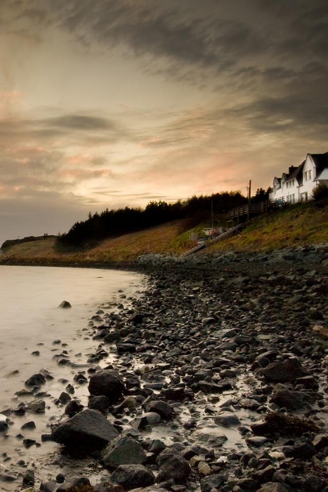 Дом у озера обои