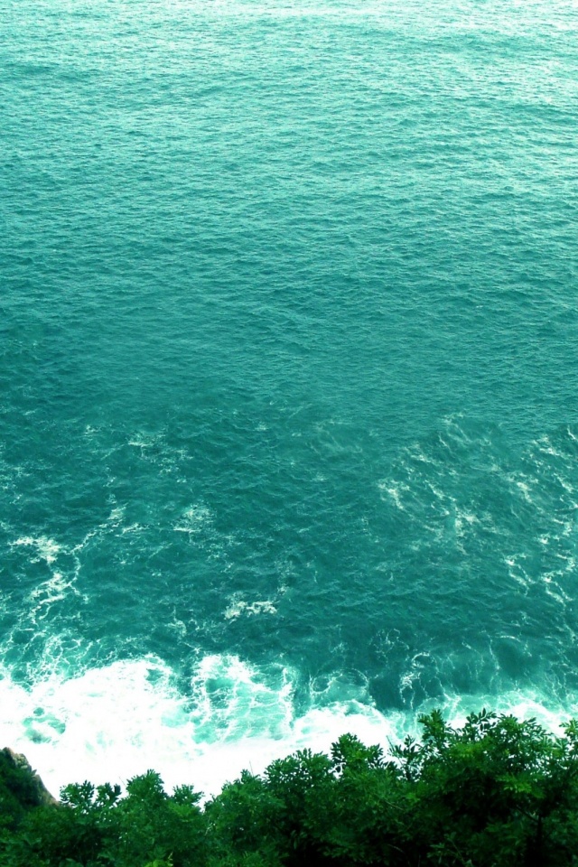 Утёс у красивого моря обои