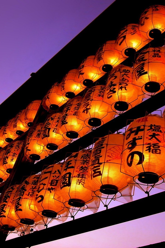 Японские фонарики вечером обои