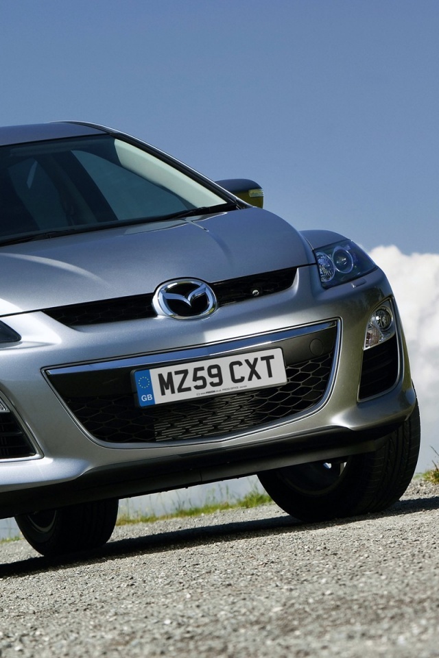 Кроссовер Mazda обои