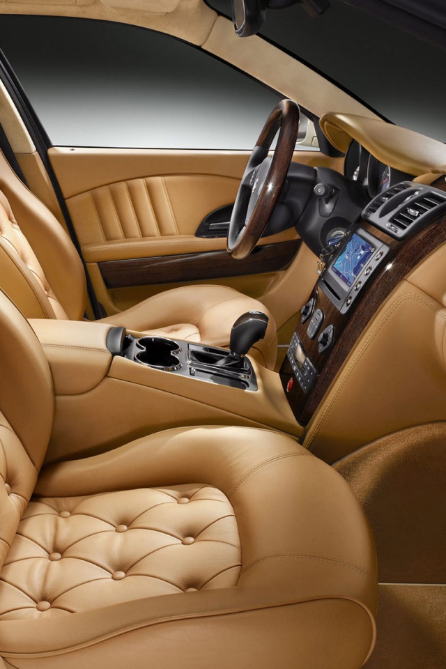 Салон Maserati обои