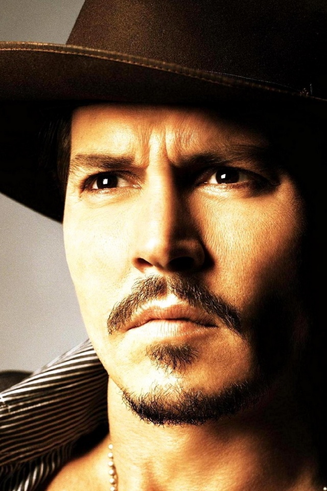 Актер Джонни Депп в широкополой шляпе обои