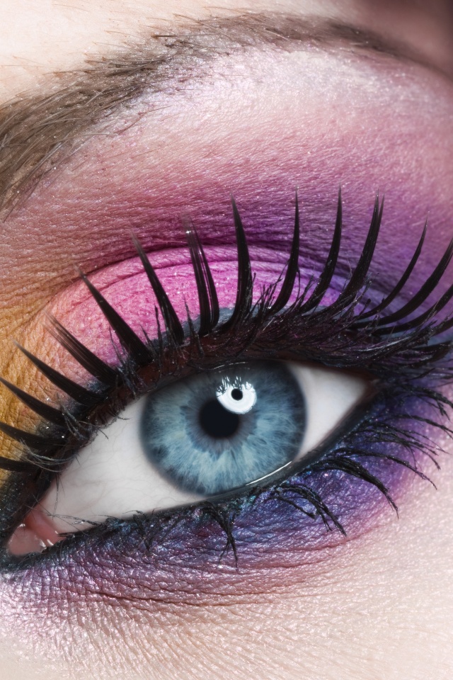 Макияж и цветок обои