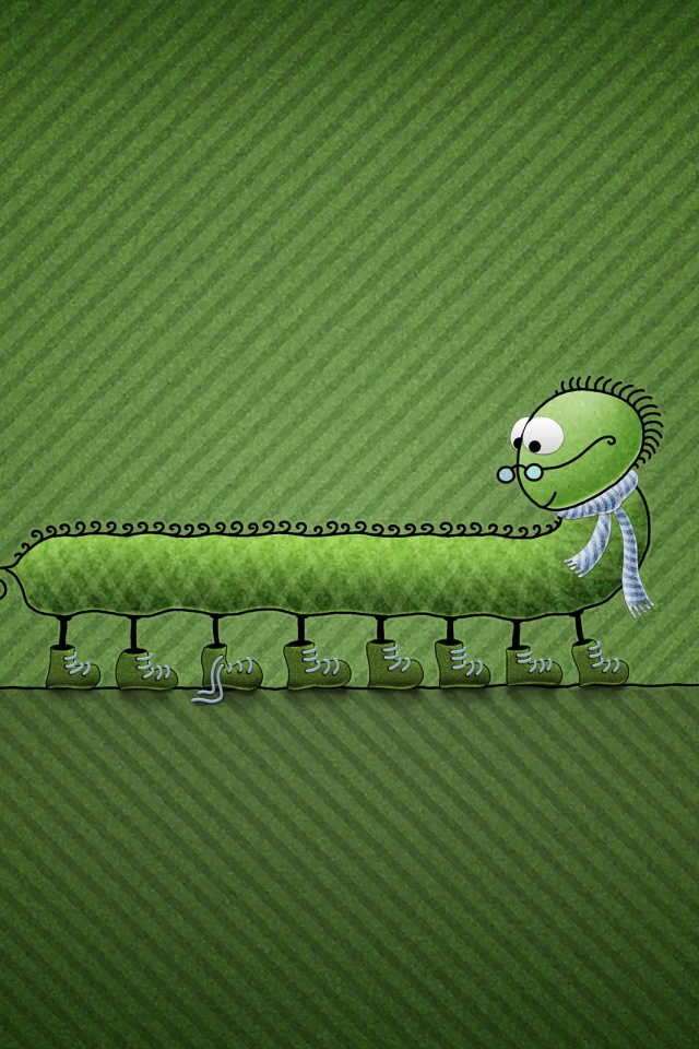 Гусеница в ботинках обои