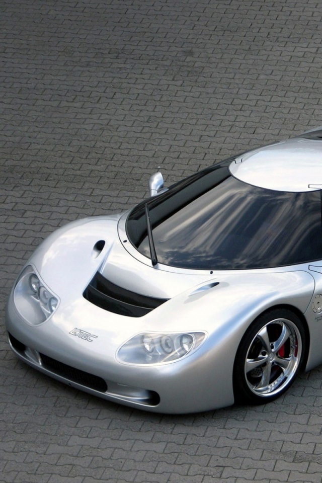 Красивый серебристый спорткар обои