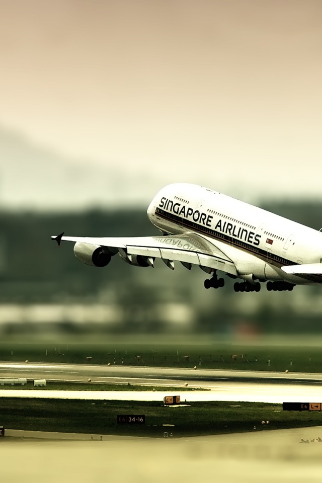 Взлет гражданского самолета обои