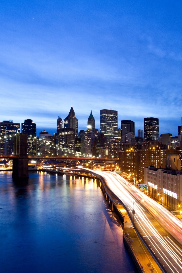 Город светит окнами в ночи обои