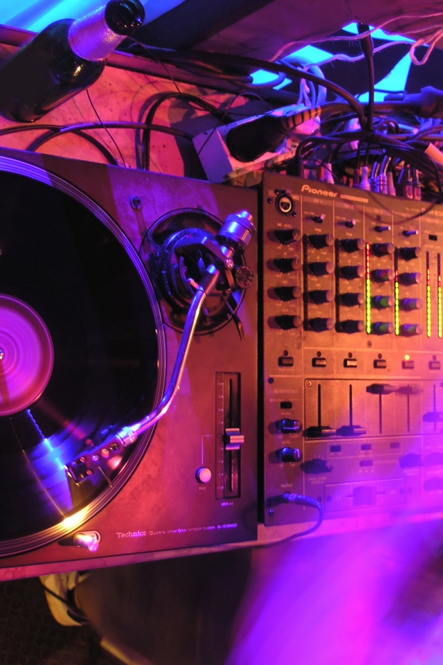 Диджейский пульт обои