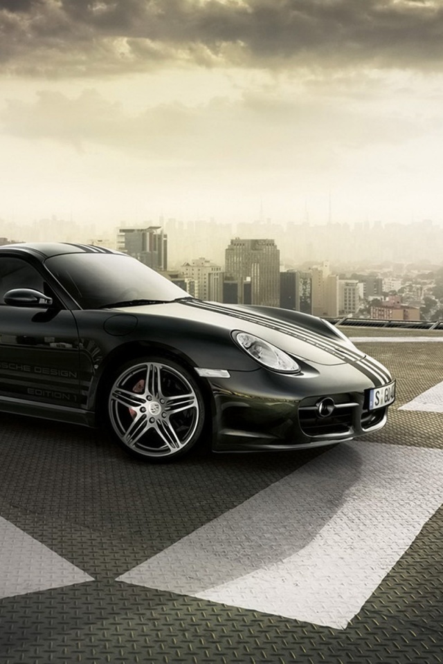 Порш на вертолетной площадке обои