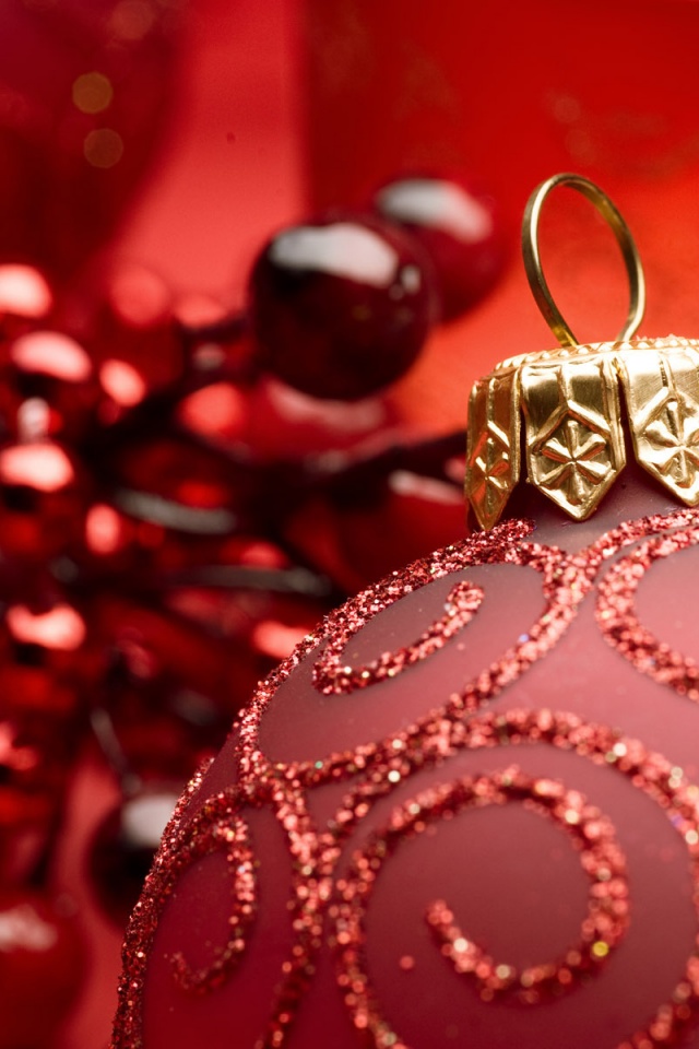 Красная ёлочная игрушка обои