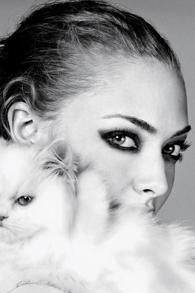 Девушка с кошкой обои