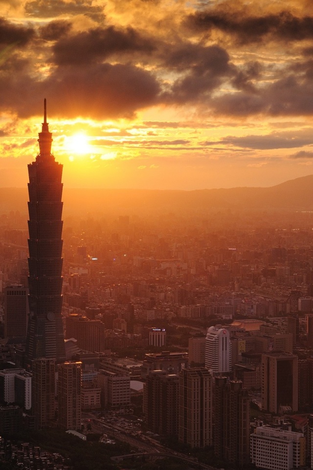 Башня на закате обои