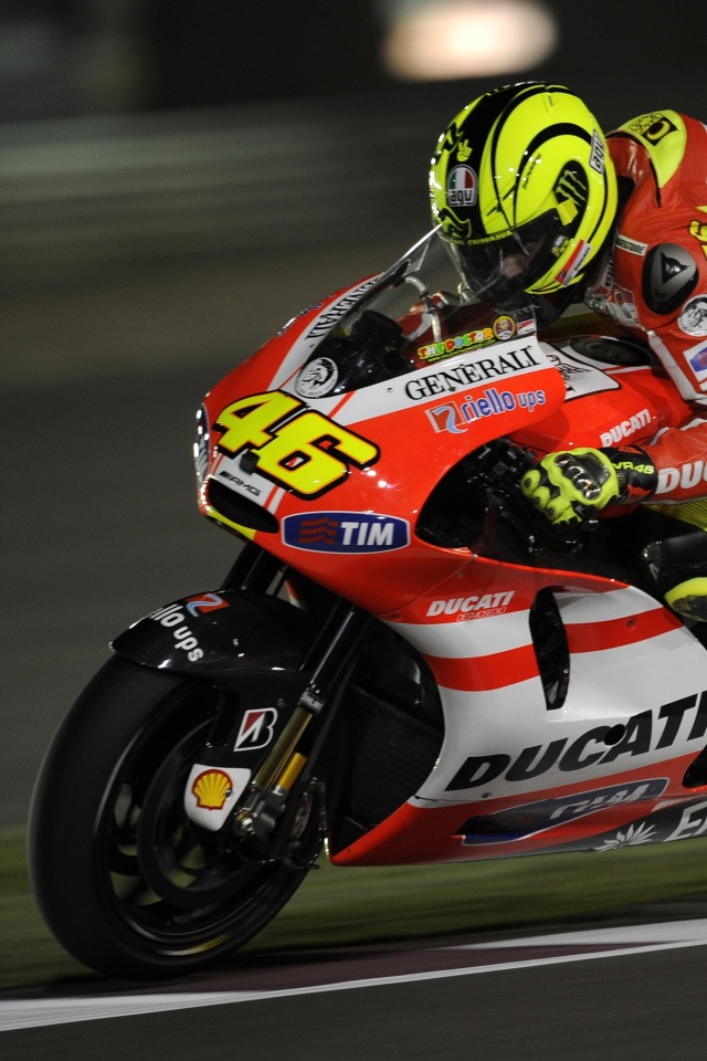 Мотоциклист на треке обои