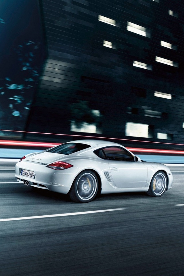 Porsche на трассе обои