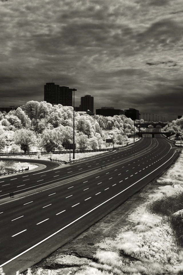 Черно-белое шоссе обои