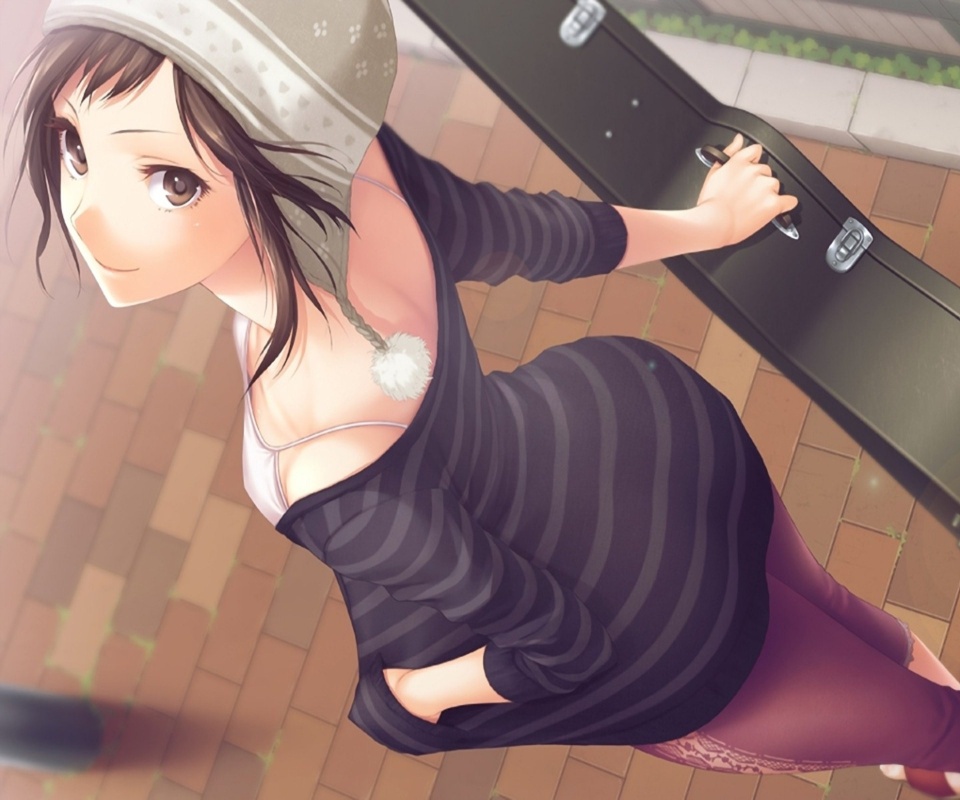 Девушка с гитарным чехлом обои