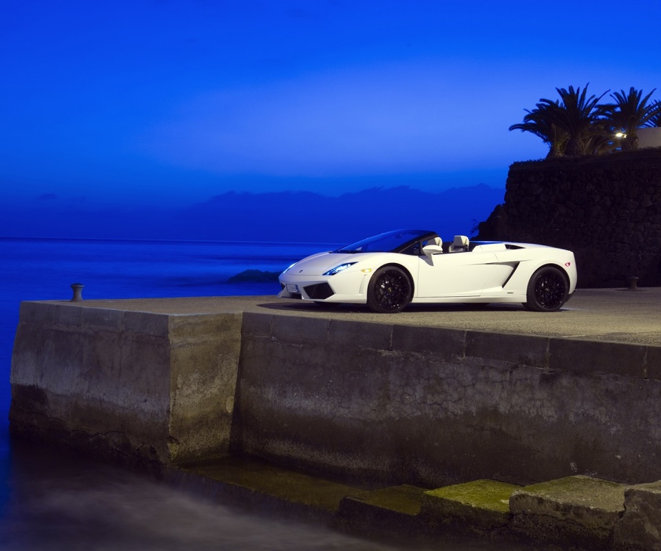 Белый кабриолет ламбо обои