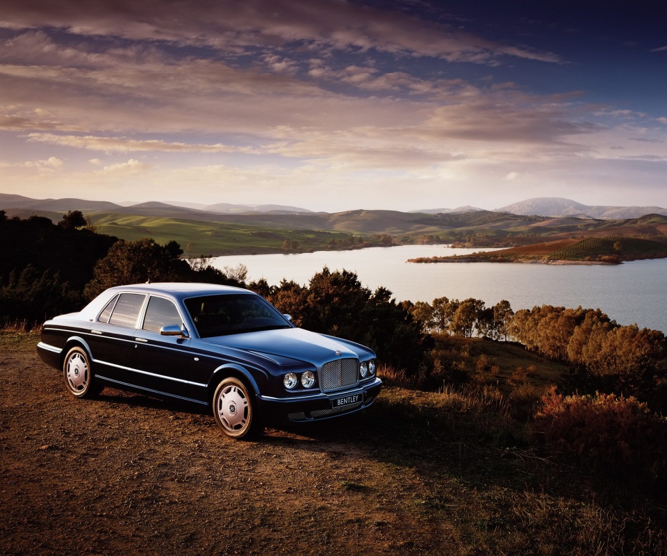 Бентли на природе обои