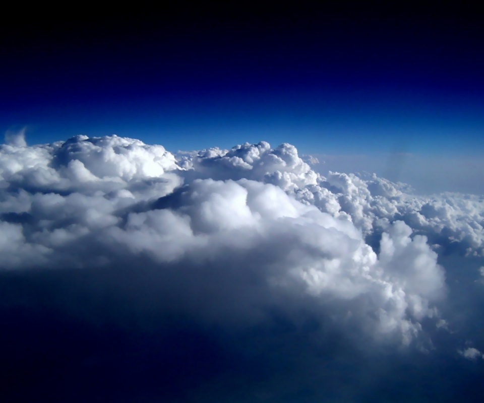 Над облаками обои