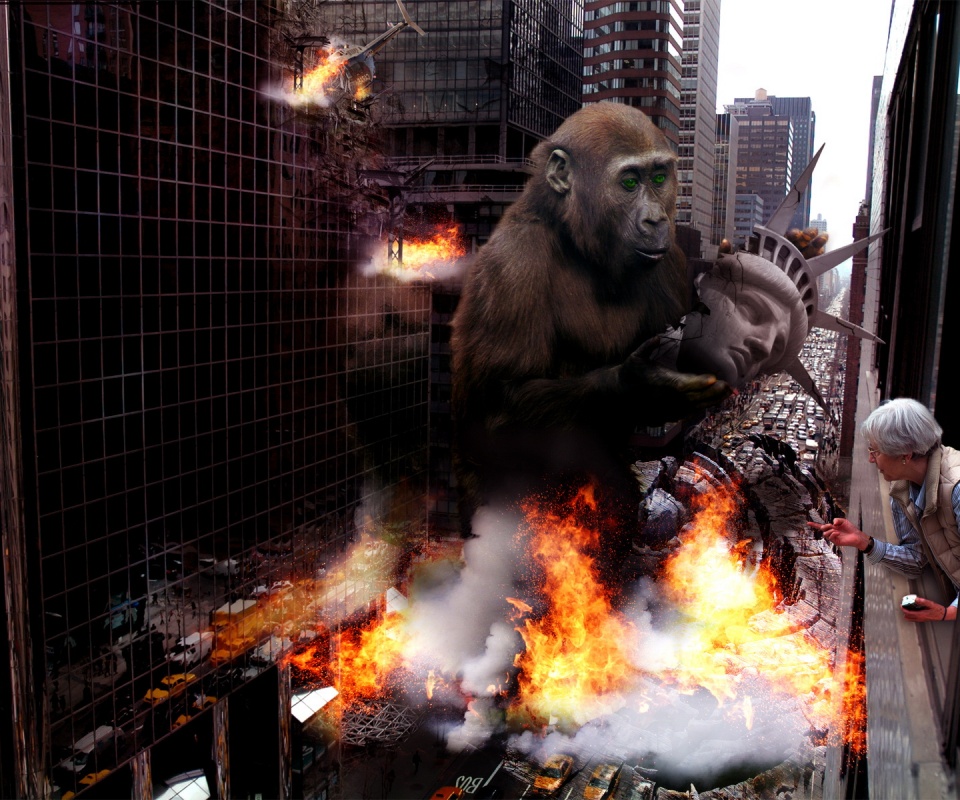 Обезьяна терроизирует Нью-Йорк обои