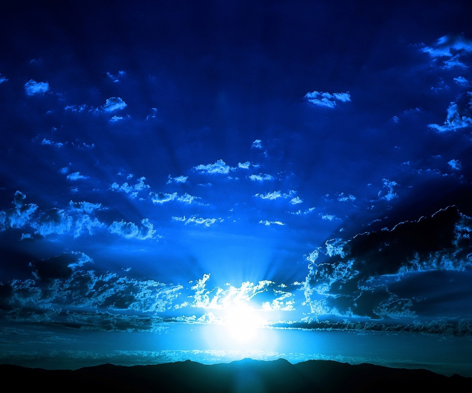 Восход в горах обои