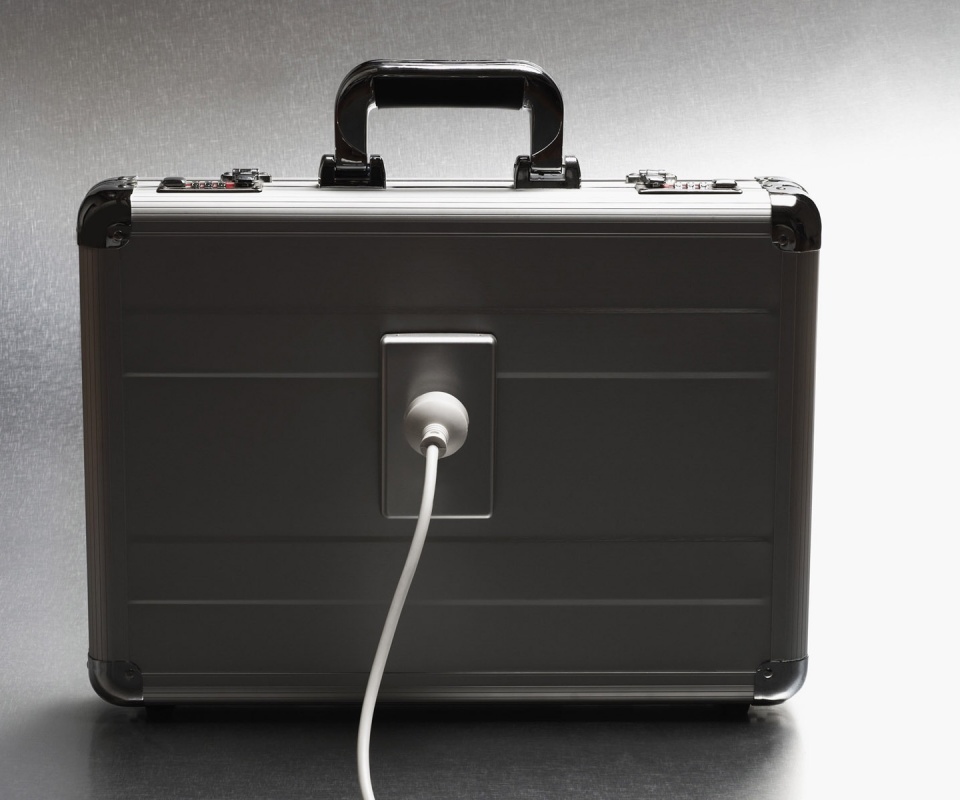 Розетка на кейсе обои