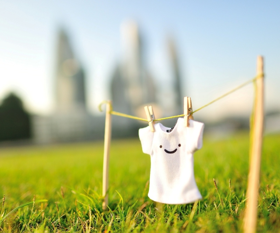 Веселая футболка обои