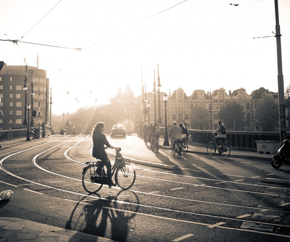 Утро в европейском городе обои