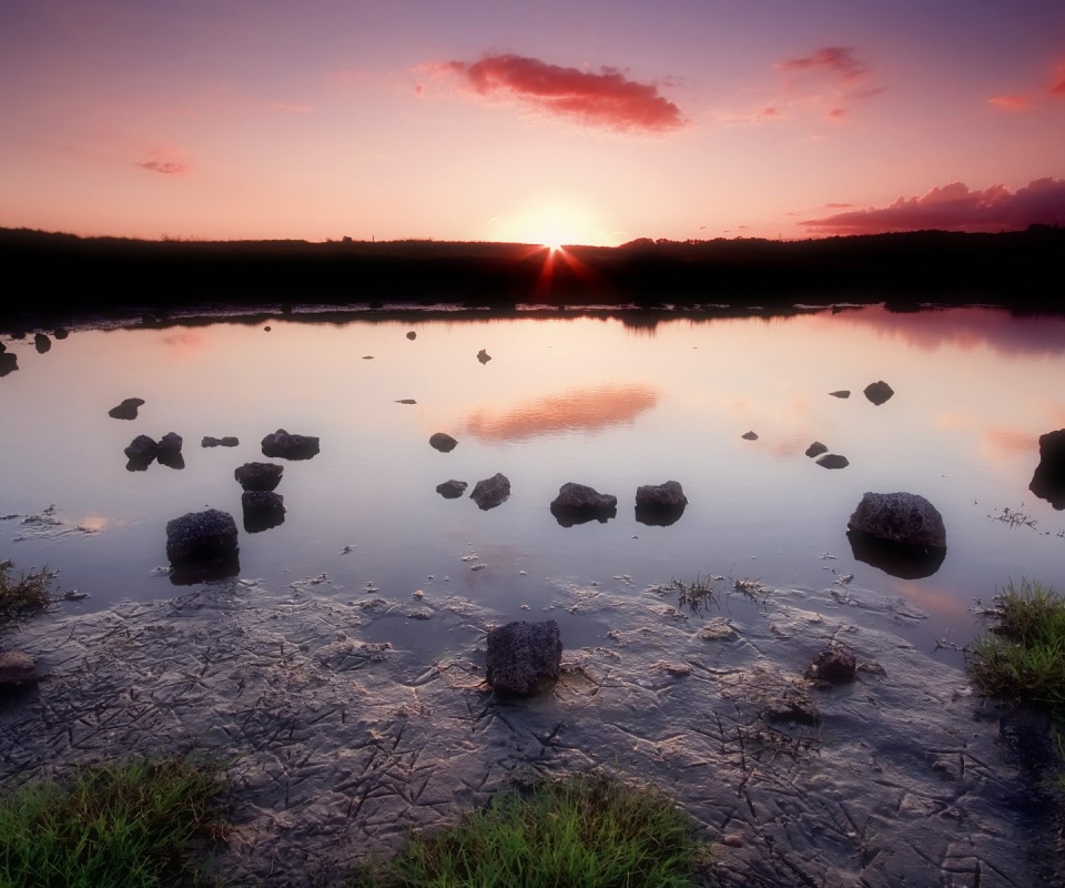 Обмелевшее озеро в Новой Зеландии обои