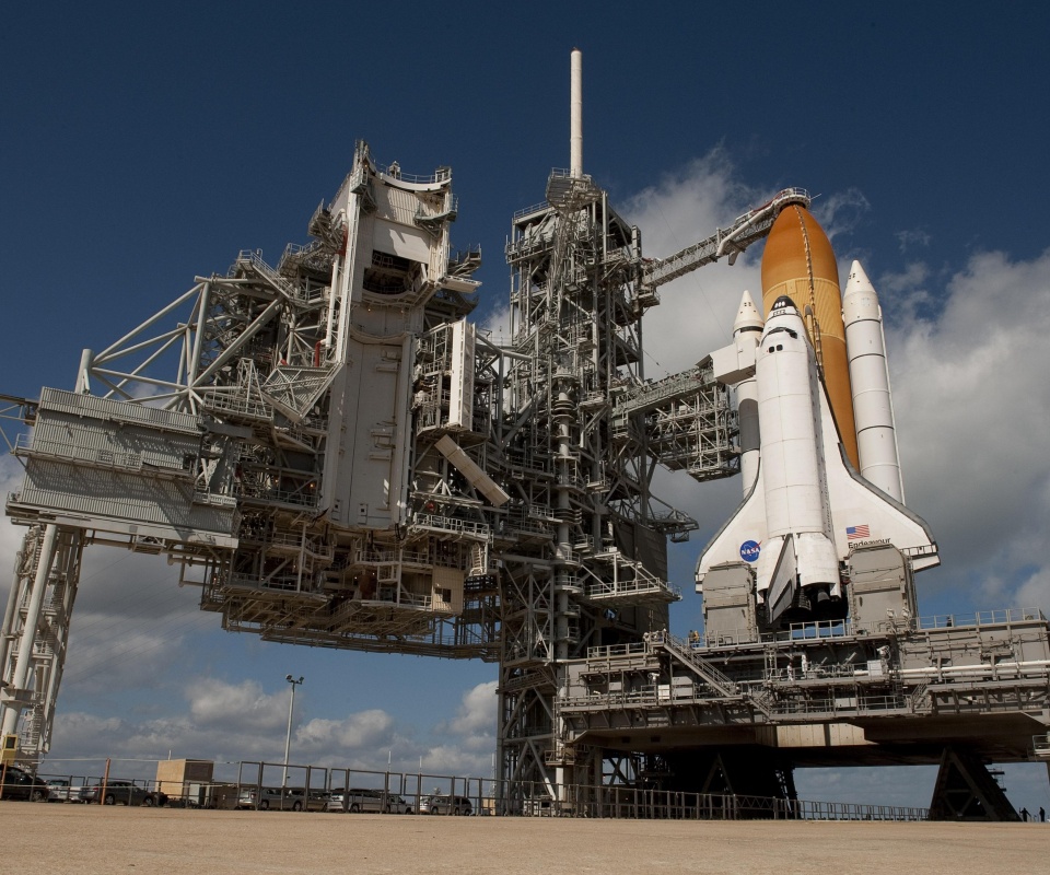 Шаттл на старте обои