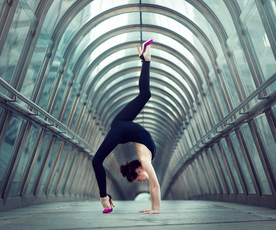 Гимнастка обои