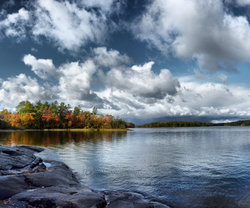Штиль над озером обои