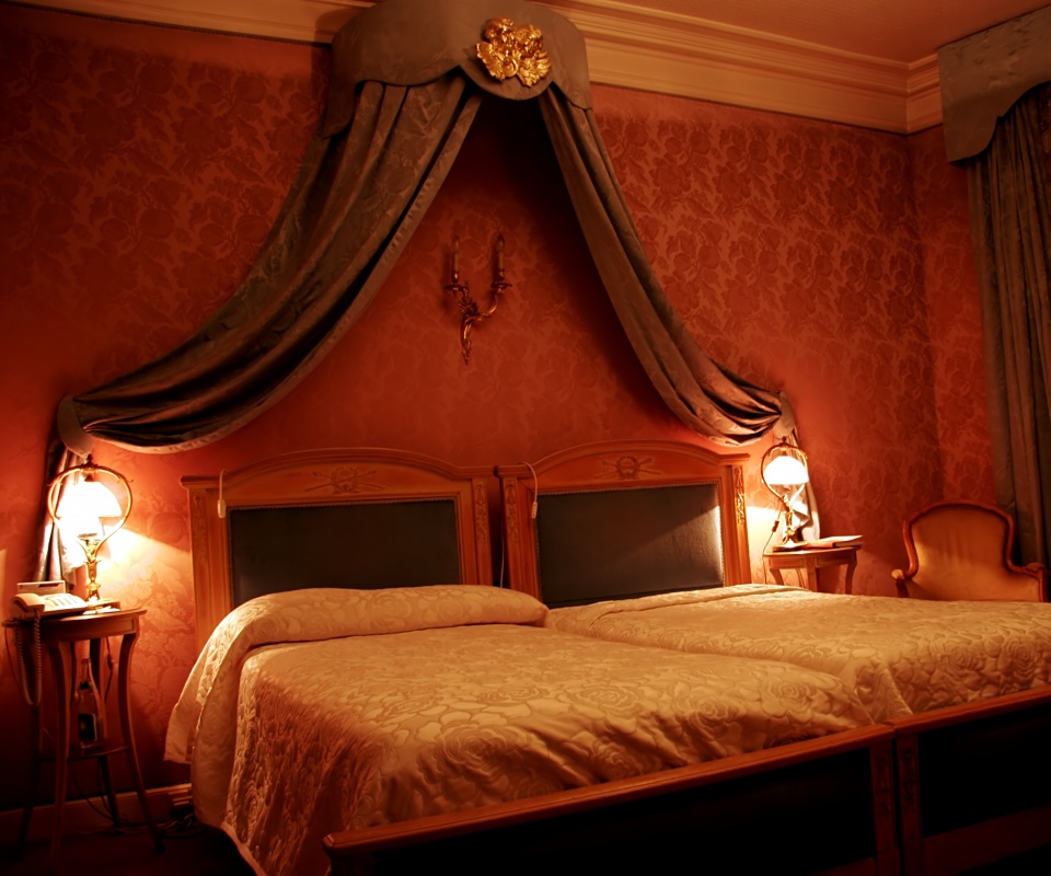 Спальня обои