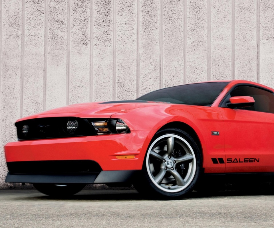 Красный Мустанг GT обои