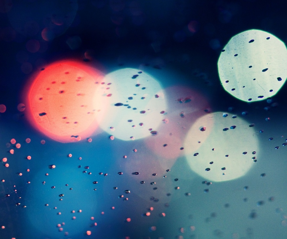 Огни, стекло и капли обои