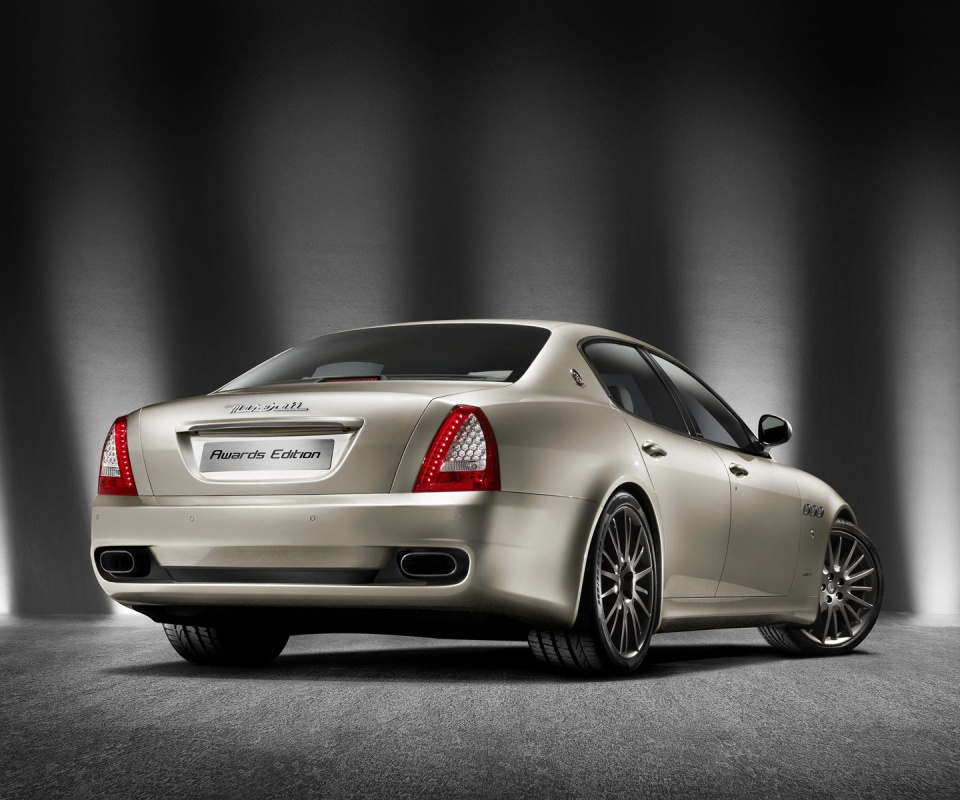 Maserati Quattroporte обои