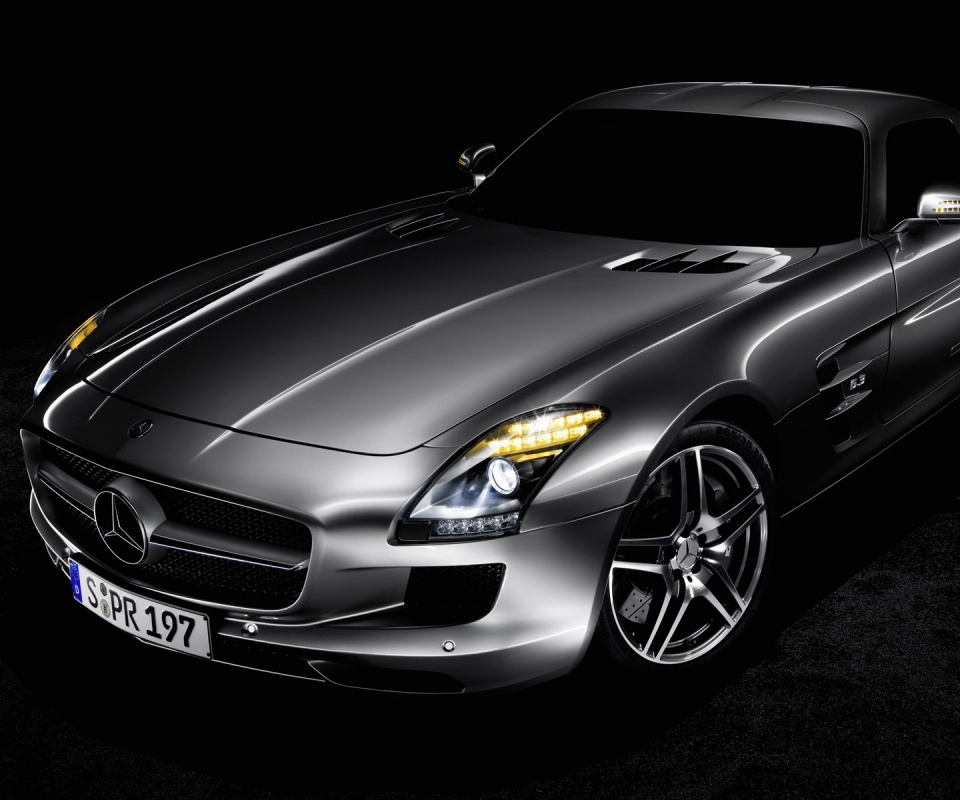 Mercedes SLS обои