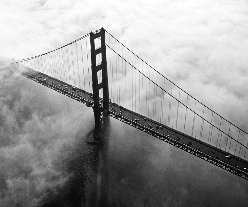 Мост Золотые ворота утопает в тумане обои