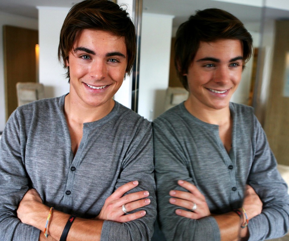 Зак Эфрон обои