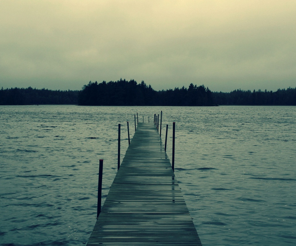 Причал на озере обои