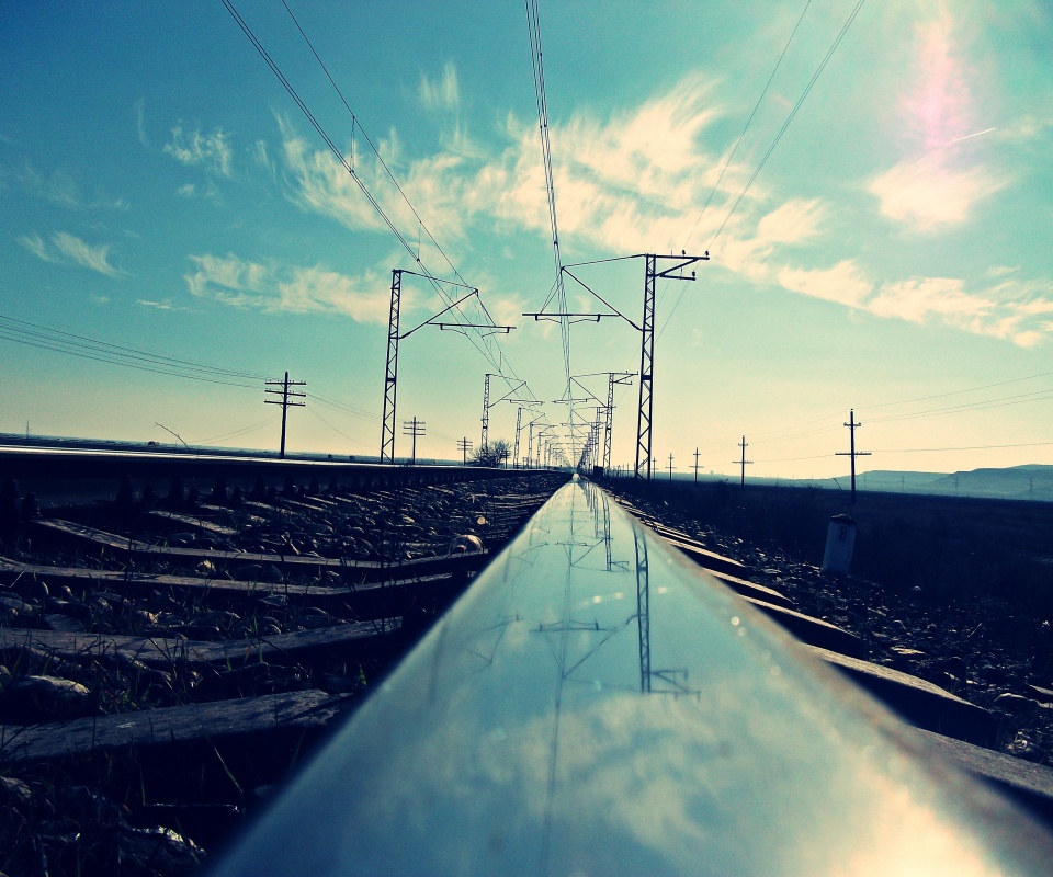 Фото вдоль железной дороги обои