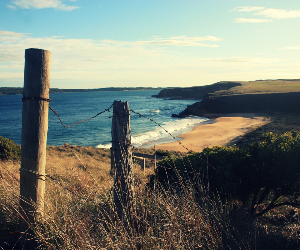 Пляж на озере обои