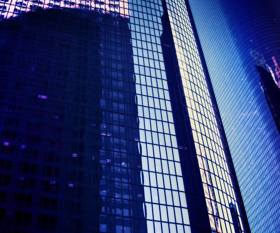 Стеклянная стена небоскреба обои