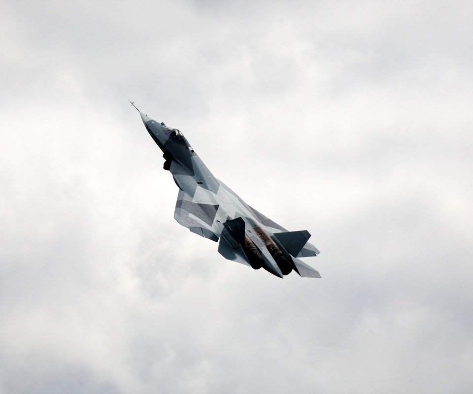 Истребитель взмывает вверх обои