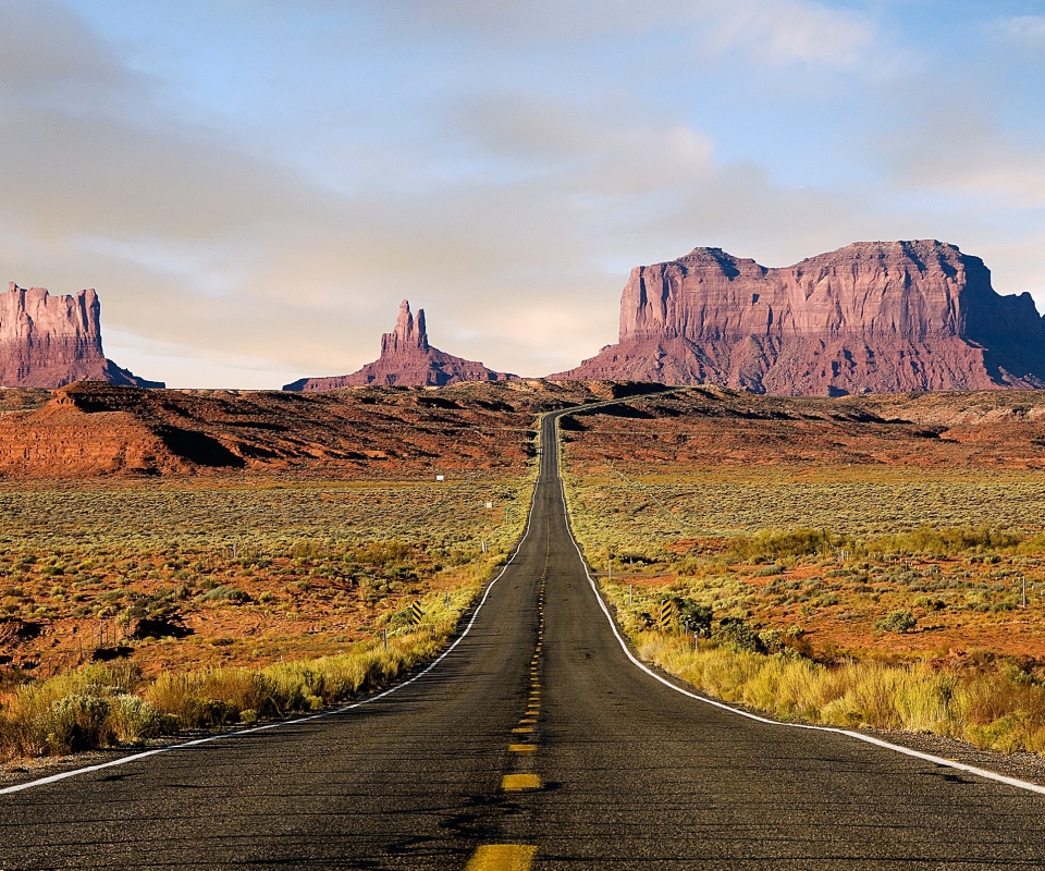 Дорога в пустыне обои